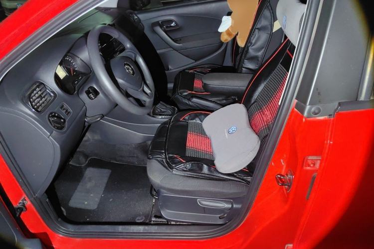 Used Volkswagen Polo 2014 1.6L Automatic Comfort Edition Left Front Seat
