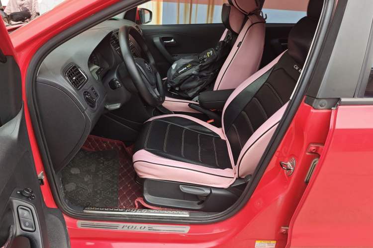 Used Volkswagen Polo 2014 1.4L Automatic Comfort Edition Left Front Seat