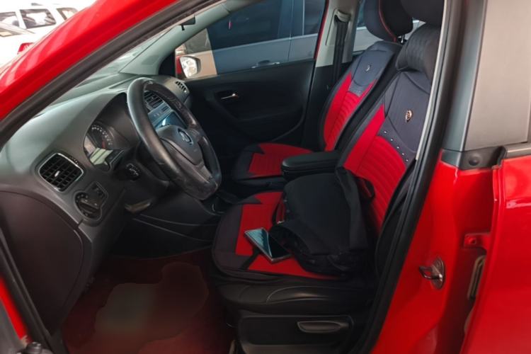 Used Volkswagen Polo 2014 1.4L Automatic Comfort Edition Left Front Seat
