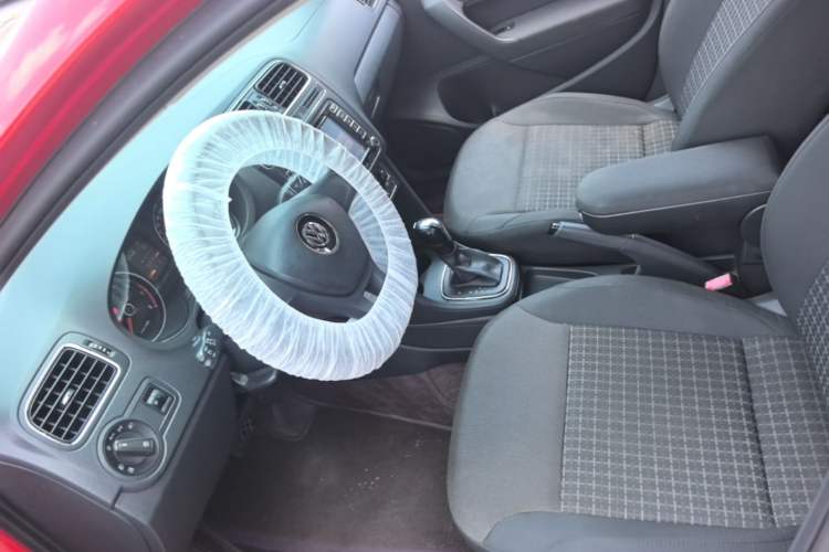 Used Volkswagen Polo 2014 1.6L Automatic Comfort Edition Left Front Seat