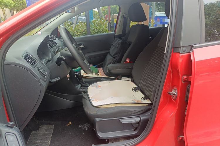 Used Volkswagen Polo 2014 1.4L Automatic Comfort Edition Left Front Seat