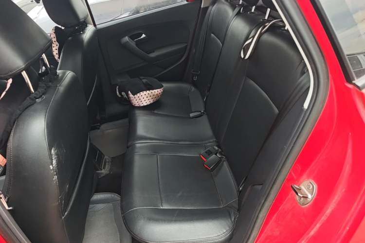 Used Volkswagen Polo 2014 1.6L Automatic Comfort Edition Left Rear Seat