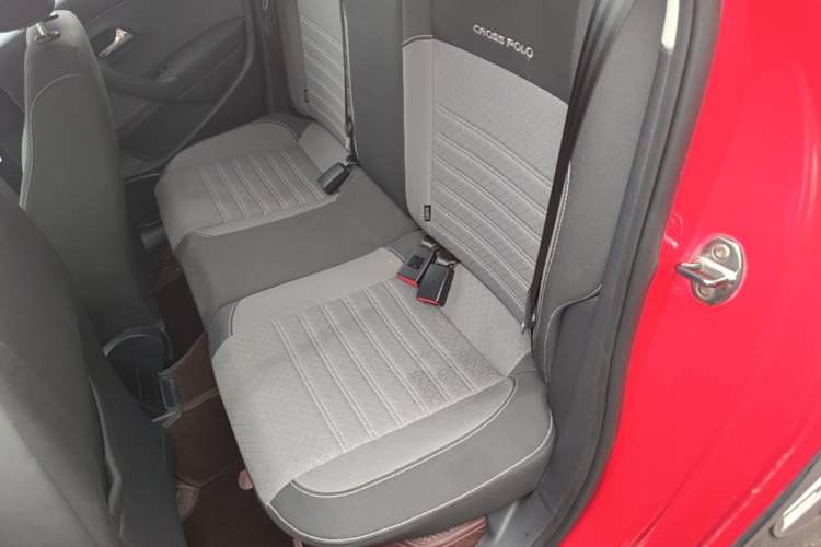 Used Volkswagen Polo 2014 1.6L Cross Polo Automatic Left Rear Seat