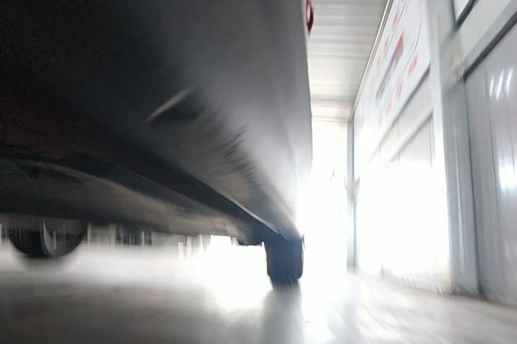 Used Volkswagen Polo 2014 1.6L Cross Polo Automatic Left Side Sill