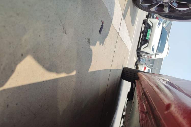 Used Volkswagen Polo 2014 1.6L Automatic Comfort Edition Left Side Sill