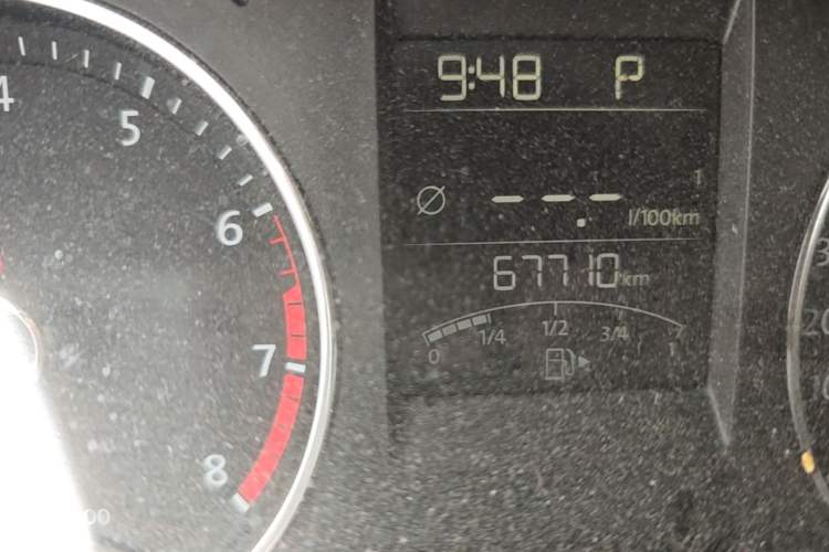 Used Volkswagen Polo 2014 1.6L Automatic Comfort Edition Odometer Close Up
