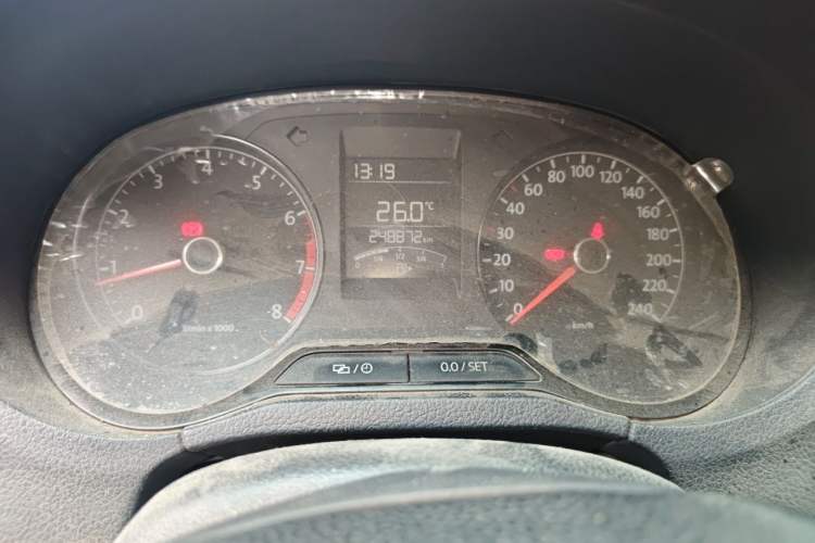 Used Volkswagen Polo 2014 1.4L Manual Fashion Edition Odometer Close Up