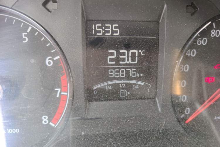 Used Volkswagen Polo 2014 1.4L Manual Fashion Edition Odometer Close Up