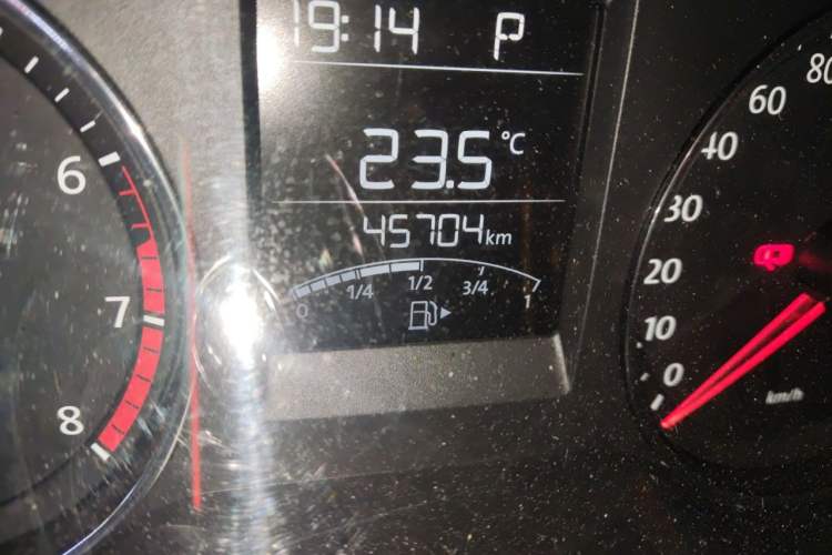 Used Volkswagen Polo 2014 1.4L Automatic Comfort Edition Odometer Close Up