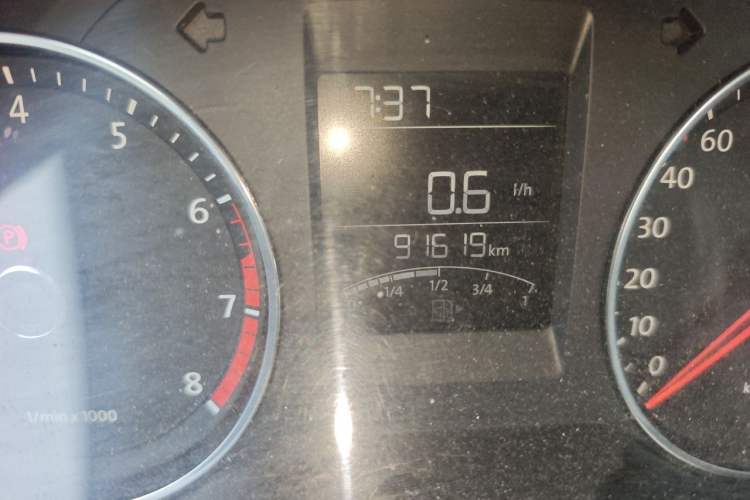 Used Volkswagen Polo 2014 1.4L Manual Comfort Edition Odometer Close Up