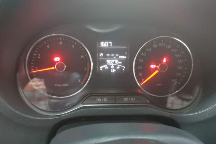 Used Volkswagen Polo 2014 1.6L Manual Comfort Edition Odometer Close Up