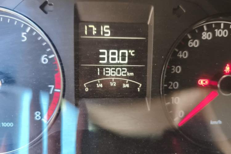 Used Volkswagen Polo 2014 1.4L Manual Fashion Edition Odometer Close Up