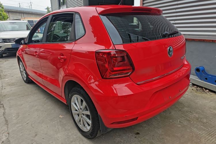 Used Volkswagen Polo 2014 1.6L Automatic Luxury Edition Rear Left 45 Deg