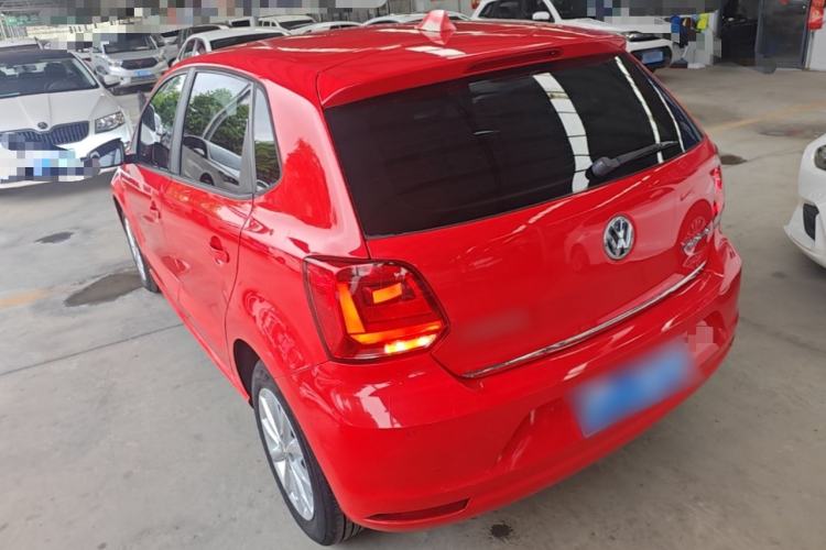 Used Volkswagen Polo 2014 1.6L Automatic Luxury Edition Rear Left 45 Deg
