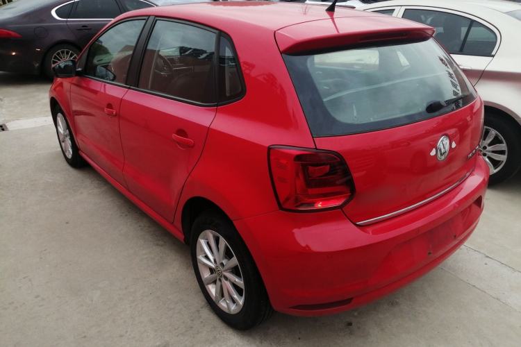 Used Volkswagen Polo 2014 1.6L Automatic Luxury Edition Rear Left 45 Deg