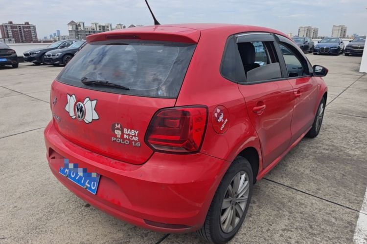Used Volkswagen Polo 2014 1.6L Automatic Comfort Edition Rear Right 45 Deg