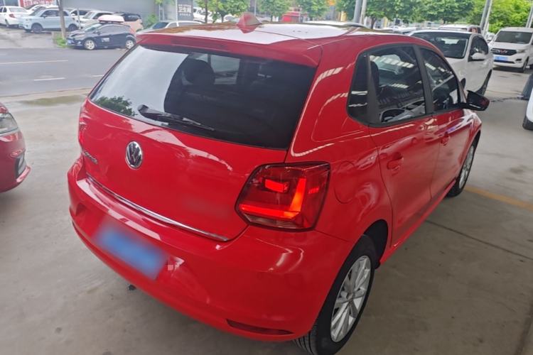 Used Volkswagen Polo 2014 1.6L Automatic Luxury Edition Rear Right 45 Deg