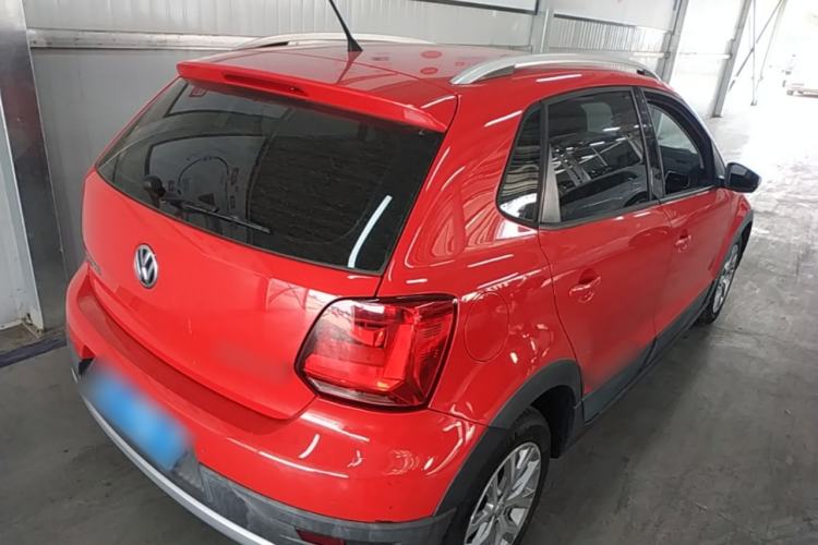 Used Volkswagen Polo 2014 1.6L Cross Polo Automatic Rear Right 45 Deg