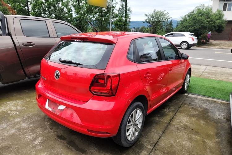 Used Volkswagen Polo 2014 1.4L Automatic Comfort Edition Rear Right 45 Deg