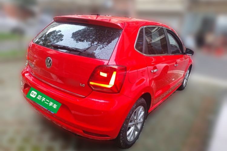 Used Volkswagen Polo 2014 1.6L Automatic Luxury Edition Rear Right 45 Deg