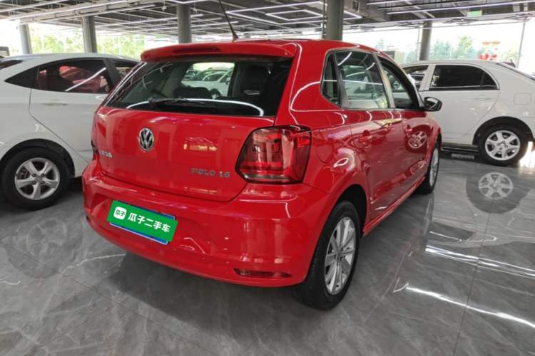 Used Volkswagen Polo 2014 1.6L Automatic Comfort Edition Rear Right 45 Deg