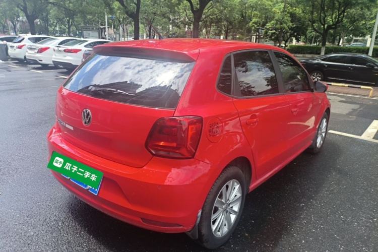 Used Volkswagen Polo 2014 1.6L Automatic Comfort Edition Rear Right 45 Deg