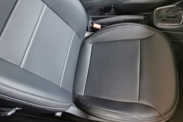 Used Volkswagen Polo 2014 1.6L Automatic Comfort Edition Right Front Seat