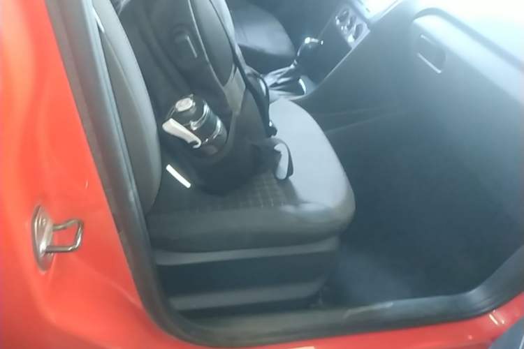 Used Volkswagen Polo 2014 1.4L Automatic Comfort Edition Right Front Seat