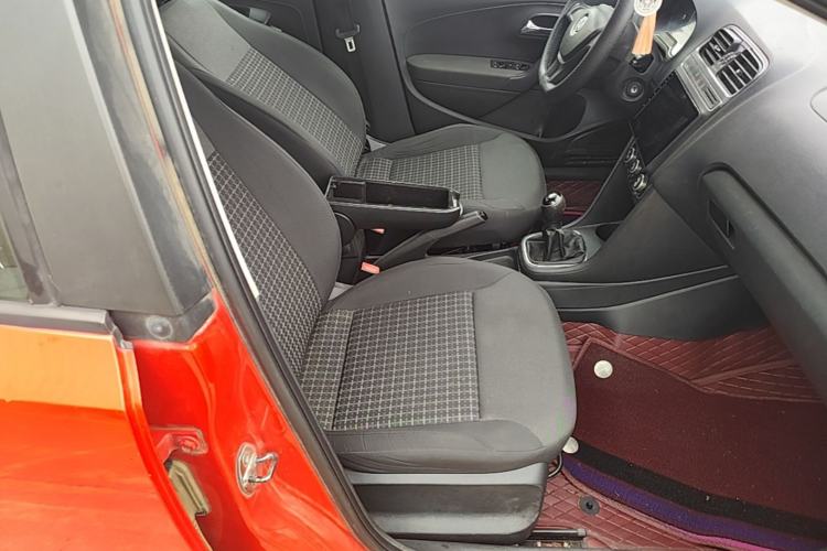 Used Volkswagen Polo 2014 1.4L Manual Comfort Edition Right Front Seat