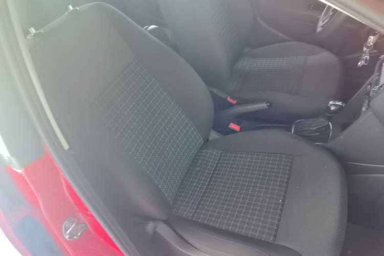 Used Volkswagen Polo 2014 1.6L Automatic Comfort Edition Right Front Seat