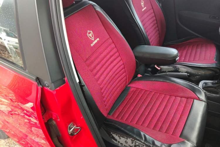Used Volkswagen Polo 2014 1.4L Automatic Comfort Edition Right Front Seat