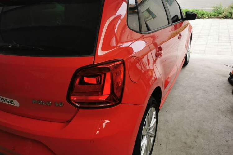 Used Volkswagen Polo 2014 1.6L Automatic Comfort Edition Right Rear Taillight