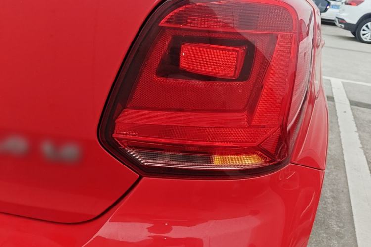 Used Volkswagen Polo 2014 1.6L Automatic Comfort Edition Right Rear Taillight