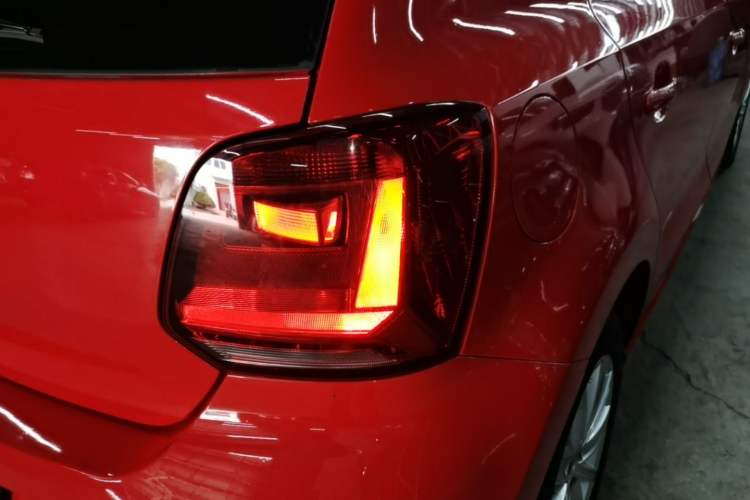 Used Volkswagen Polo 2014 1.6L Automatic Comfort Edition Right Rear Taillight