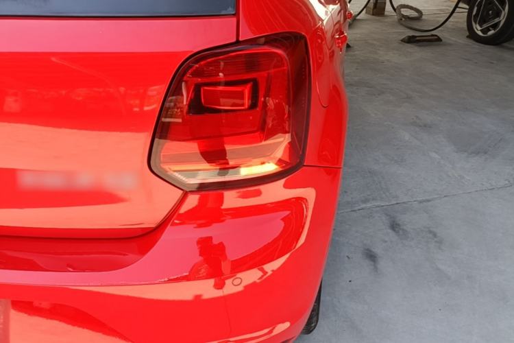Used Volkswagen Polo 2014 1.6L Automatic Comfort Edition Right Rear Taillight