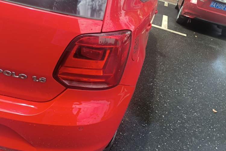 Used Volkswagen Polo 2014 1.6L Automatic Comfort Edition Right Rear Taillight