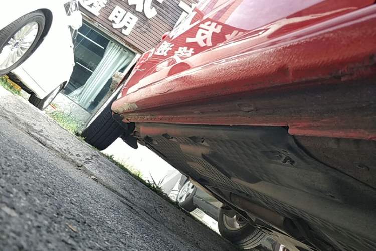Used Volkswagen Polo 2014 1.4L Automatic Comfort Edition Right Side Sill
