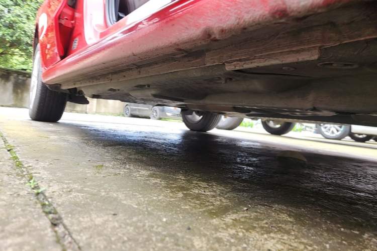 Used Volkswagen Polo 2014 1.4L Automatic Comfort Edition Right Side Sill