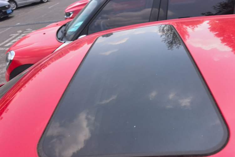 Used Volkswagen Polo 2014 1.6L Automatic Comfort Edition Roof