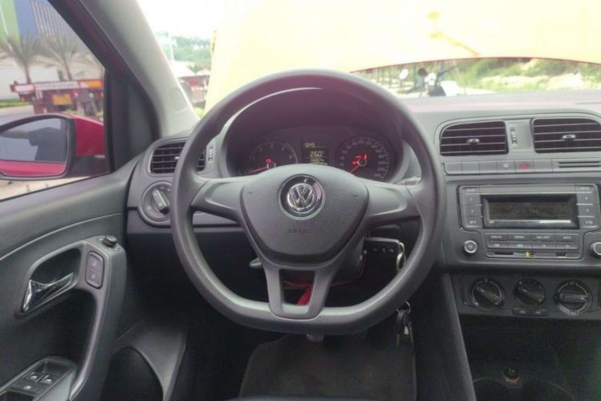 Used Volkswagen Polo 2014 1.4L Manual Fashion Edition Steering Wheel
