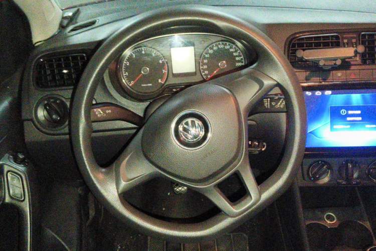 Used Volkswagen Polo 2014 1.4L Manual Fashion Edition Steering Wheel