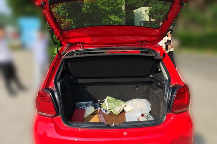 Used Volkswagen Polo 2014 1.4L Manual Fashion Edition Trunk