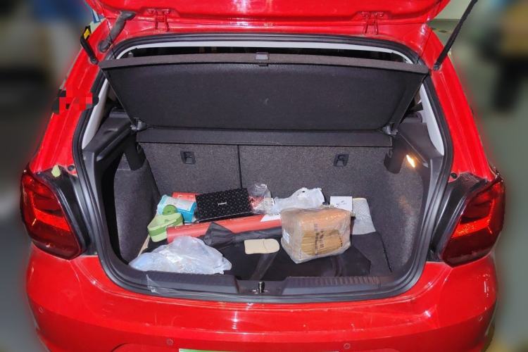Used Volkswagen Polo 2014 1.6L Automatic Comfort Edition Trunk