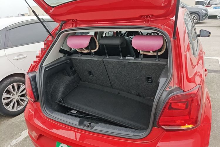 Used Volkswagen Polo 2014 1.6L Automatic Comfort Edition Trunk