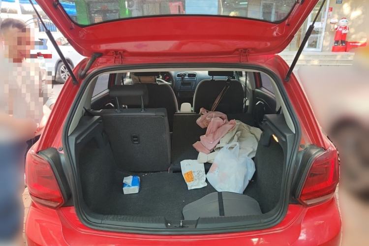 Used Volkswagen Polo 2014 1.6L Manual Comfort Edition Trunk
