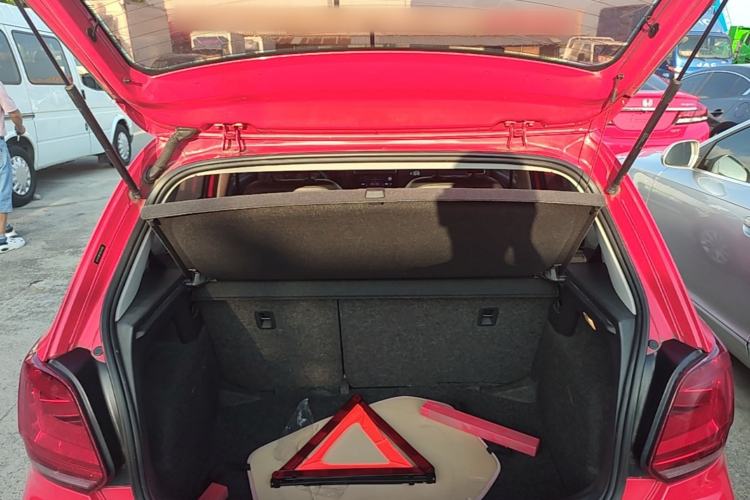Used Volkswagen Polo 2014 1.4L Automatic Comfort Edition Trunk