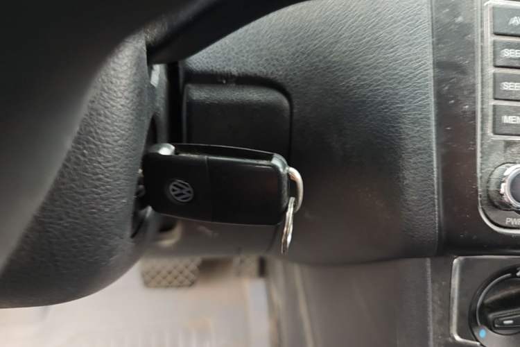 Used Volkswagen Polo 2014 1.6L Automatic Comfort Edition Vehicle Key