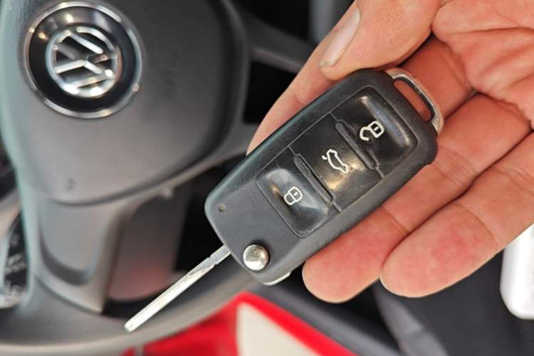 Used Volkswagen Polo 2014 1.6L Automatic Comfort Edition Vehicle Key