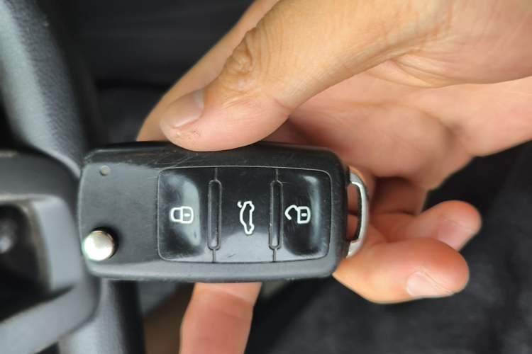 Used Volkswagen Polo 2014 1.4L Manual Fashion Edition Vehicle Key