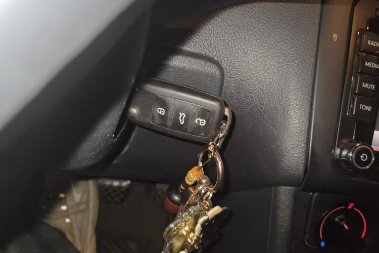 Used Volkswagen Polo 2014 1.6L Automatic Comfort Edition Vehicle Key